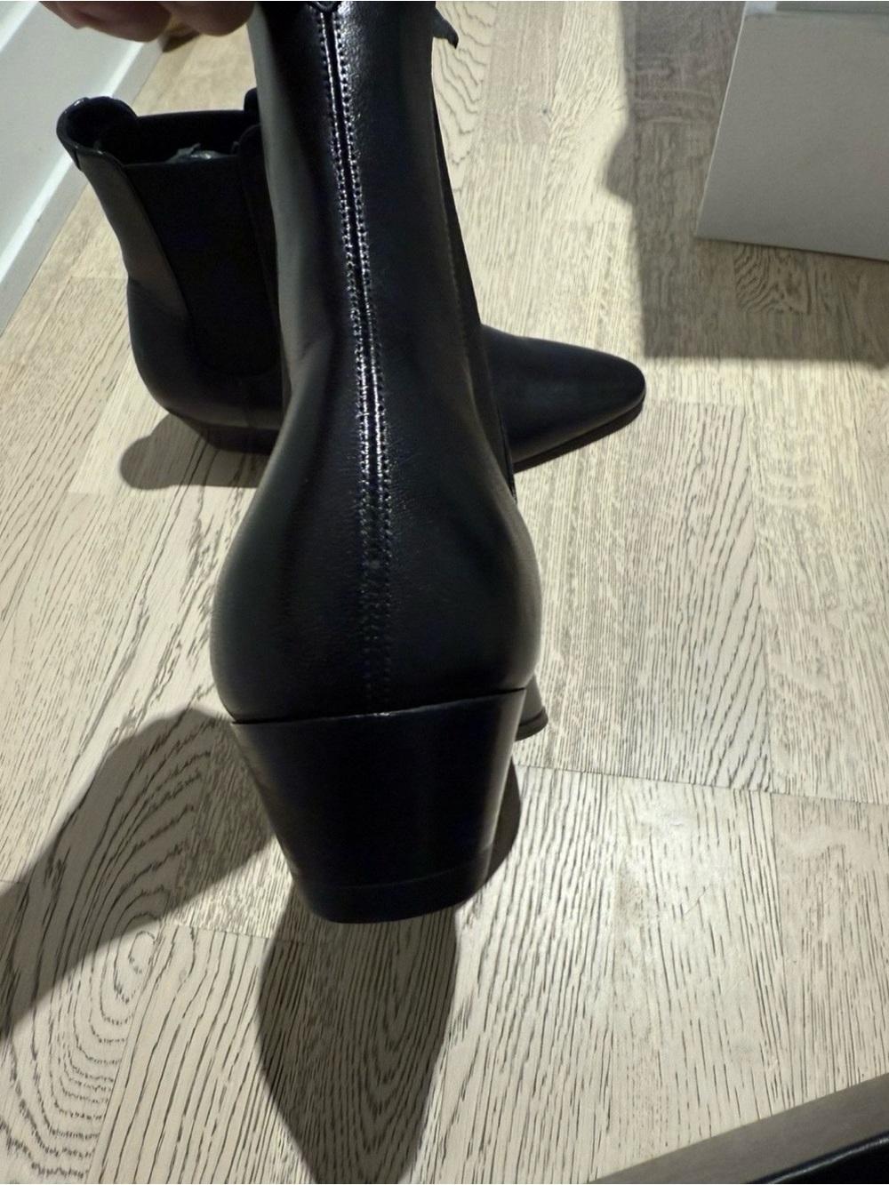 Saint Laurent Paris boots - Picture 3 of 7